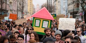 Νέα μέτρα στην Πορτογαλία για την οξεία στεγαστική κρίση