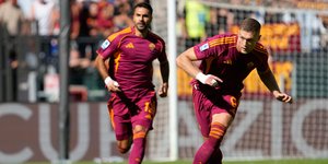 Η Ρόμα νίκησε 2-0 τη Βερόνα και ανέβηκε στην κορυφή