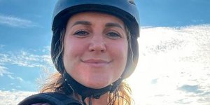 Η 45χρονη Ελιζαβέτα «Λίζα» Γκούσκινα που βρήκε τραγικό θάνατο από ύψος 88 μέτρων στη Ρωσία