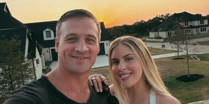 Ο Ράιαν Λόχτε με την σύζυγό του Κέιλα 