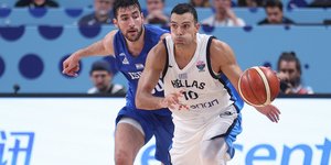 Ο Κώστας Σλούκας κόντρα στο Ισραήλ