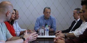 Με εκπροσώπους του τουριστικού τομέα στην Πιερία συναντήθηκε ο πρόεδρος του ΣΥΡΙΖΑ.