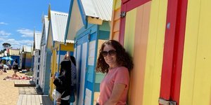 Η ζωή της Κούλας Σωμαράκη είναι μια αδιάκοπη πορεία ταξιδιού και αναζήτησης