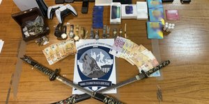 Συμμορία εξαπατούσε ηλικιωμένους