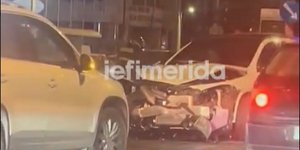 Ένα από τα ΙΧ που ενεπλάκησαν στο τροχαίο