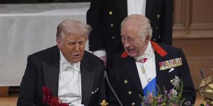 Tραμπ Κάρολος