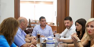 Νίκος Χαρδαλιάς, Γιάννης Κωνσταντάτος