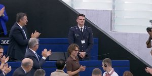 Ο υποπυραγός Νικόλαος Παϊσιος, ήταν παρών σήμερα στην Ολομέλεια του Ευρωπαϊκού Κοινοβουλίου