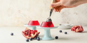 Ζελέ ρόδι / Φωτογραφία: Shutterstock
