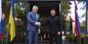 Ο Ζελένσκι λέει ότι συζήτησε με τον Φίτσο για τις εισαγωγές πετρελαίου και τις συνομιλίες που είχε με τον Τραμπ