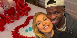 Η influencer Βιρτζίνια Φονσέκα είναι η νέα σύντροφος του Βινίσιους Τζούνιορ