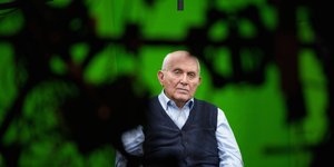 Το έργο Dimensions in Testimony είναι το αποτέλεσμα δεκαετιών συλλογής μαρτυριών από το USC Shoah Foundation / USC Shoah Foundation