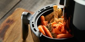 Air fryer: Είναι πράγματι πιο υγιεινό από την παραδοσιακή φριτέζα;