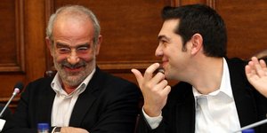 Αλέκος Αλαβάνος και Αλέξης Τσίπρας σε συνέντευξη Τύπου τον Δεκέμβριο του 2008