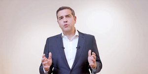 Ο Αλέξης Τσίπρας στη δήλωση παραίτησης