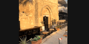 Εκκλησία στην Αμμόχωστο μετατράπηκε σε μπαρ