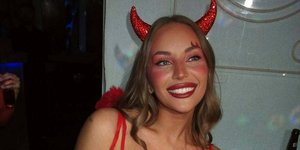 Η Ανδρομάχη γιόρτασε τα γενέθλιά της με ένα εντυπωσιακό Halloween πάρτι