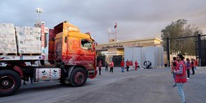 Ανθρωπιστική βοήθεια στη Γάζα