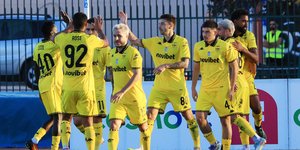 Κύπελλο Ελλάδος: Ο Άρης πήρε εύκολα το τρίποντο κόντρα στο Αιγαλέω με 3-1