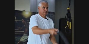 Ο Αρης Σπηλιωτόπουλος στο γυμναστήριο