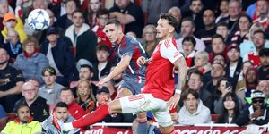 Στιγμιότυπο από την αναμέτρηση του Ολυμπιακού κόντρα στην Άρσεναλ για το Champions League