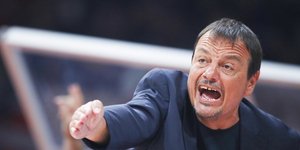 Εργκίν Αταμάν