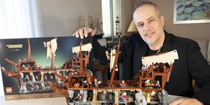 Πώς ο Βαγγέλης Ντεζές  έγινε ο πρώτος Έλληνας  που βλέπει τη δική του ιδέα να μετατρέπεται σε επίσημο σετ LEGO και να κυκλοφορεί σε όλο τον κόσμο.