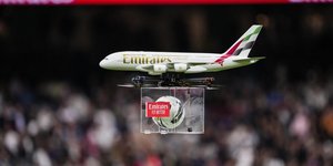 H μπάλα στο Clasico μεταφέρθηκε με drone του χορηγού της Ρεάλ