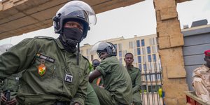 Αστυνομικοί στη Μπουρκίνα Φάσο