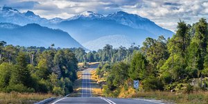 Ένας αυτοκινητόδρομος 1.240 χιλιομέτρων, φτιαγμένος με κόπο, ιδρώτα και δυναμίτη, που συνδέει απομονωμένες κοινότητες / WIKIPEDIA