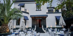 Η αριστοκρατική αυλή του Cash