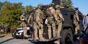 Σικάγο: Εκτελεστικό διάταγμα Τραμπ για ανάπτυξη 300 Εθνοφρουρών -Σφοδρές αντιδράσεις