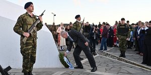 Παρουσία του υφυπουργού Εθνικής Άμυνας Θ. Δαβάκη η τελετή αναπαράστασης της Μάχης του Καλπακίου