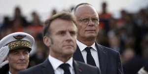 O Γάλλος πρόεδρος Εμανουέλ Μακρόν και ο πρώην πρωθυπουργός Εντουάρ Φιλίπ 