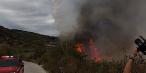Φωτιά στις Μαλάδες Ηρακλείου