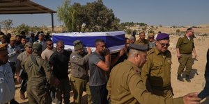 Σορός  ομήρου της Χαμάς που επέστρεψε στο Ισραήλ μετά την συμφωνία εκεχειρίας στη Γάζα