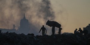 Τέσσερις τραυματίες από το πλήγμα του ισραηλινού στρατού στη Γάζα