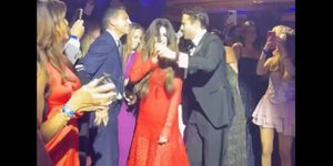 Ο χορός της Κίμπερλι Γκίλφοϊλ με τον Κωνσταντίνο Αργυρό σε φιλανθρωπικό γκαλά στο Λονδίνο