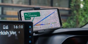 Χρήση Google Maps στο αυτοκίνητο