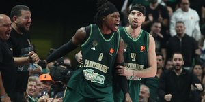 Εξαιρετικός ο Χολμς με 24 πόντους στη νίκη του Παναθηναϊκού
