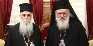 O Αρχιεπίσκοπος Σινά κ. Συμεών στον Αρχιεπίσκοπο Αθηνών και πάσης Ελλάδος κ. Ιερώνυμο
