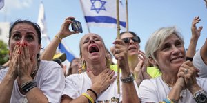 Στο Ισραήλ περιμένουν ακομη 24 σορούς ομήρων