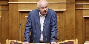 Βουλή-τροπολογία για Άγνωστο Στρατιώτη: Αίτημα ονομαστικής ψηφοφορίας κατέθεσε το ΚΚΕ