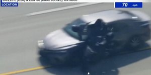 Το δραματικό τέλος της καταδίωξης σε αυτοκινητόδρομο στην Καλιφόρνια