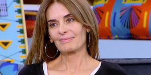 Η συγγραφέας Κατερίνα Πλουμιδάκη