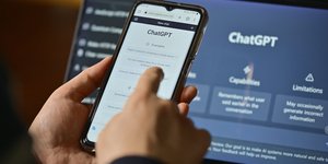 Αναζήτηση στο ChatGPT 