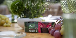 Νέοι Σπιτικοί Ζωμοί με εκχύλισμα κρασιού