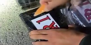 Εντόπισαν τέσσερα κιλά κοκαΐνη κρυμμένα σε προφυλακτήρα αυτοκινήτου στην Ελευσίνα