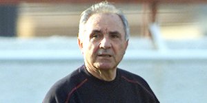 Γιάννης Κόλλιας