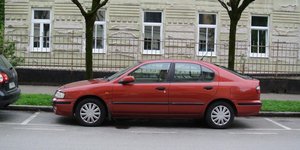 Παρκαρισμένο αυτοκίνητο στη Γερμανία